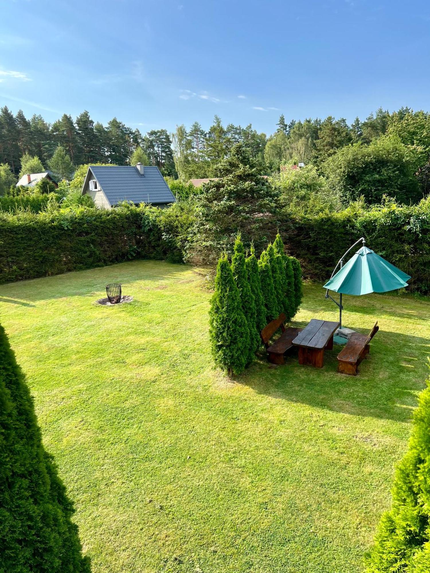Piekny Domek Z Duzym Ogrodem Kopalino Esterno foto